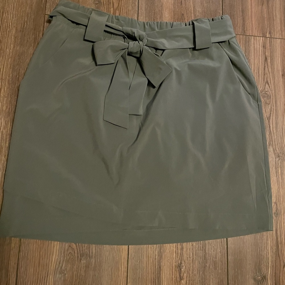 Athleta Olive Green Tie-Waist Skirt